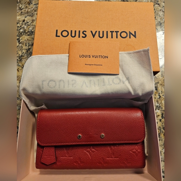 Louis Vuitton red long wallet - Picture 1 of 6